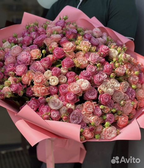 Пионовидные розы букет