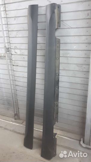 Накладки порогов. X1 e84