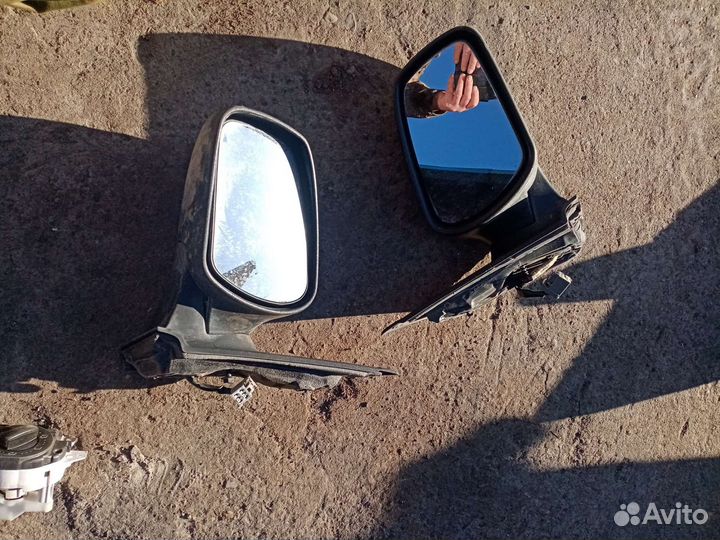 Зеркала заднего вида боковые на Ford focus2