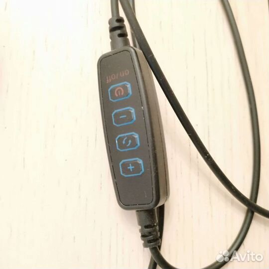 Кольцевая лампа 26 см