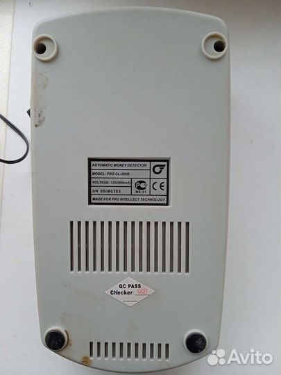 Детектор банкнот PRO CL-200R