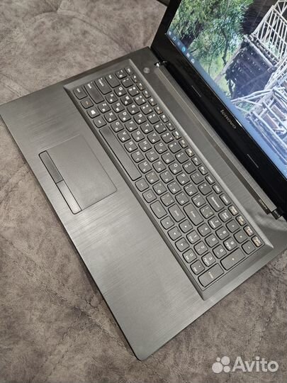 Быстрый ноутбук i3 6gb Video 2gb SSD GTA5