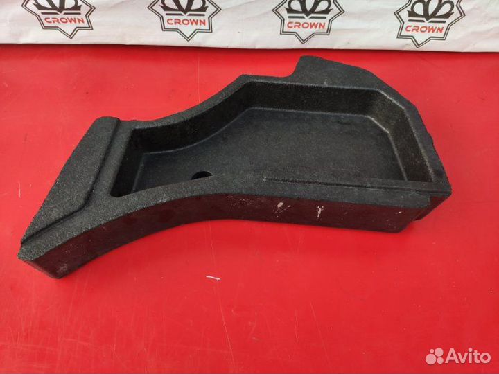 Ящик для инструментов Mitsubishi Lancer 10