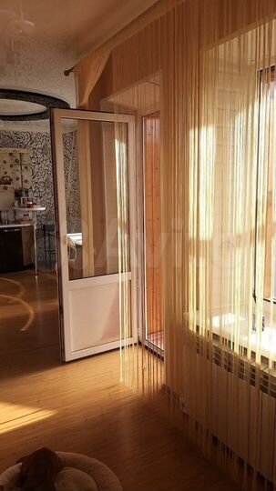 3-к. квартира, 110 м², 5/5 эт.