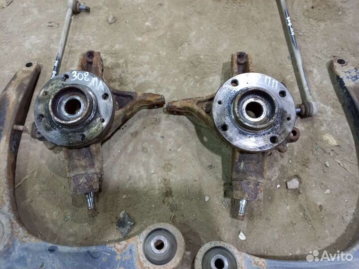 Амортизатор кулак рычаг peugeot 308, 408