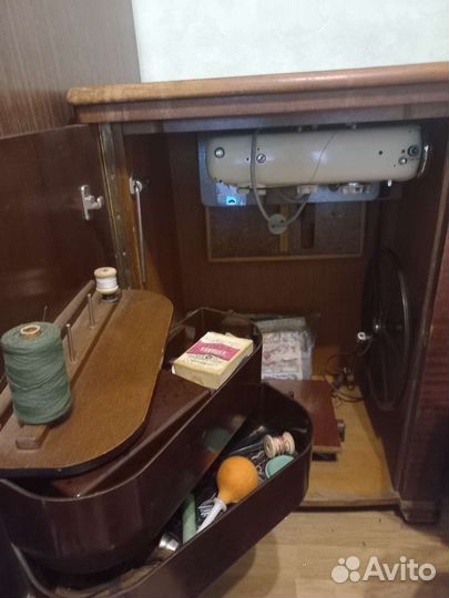 Электрическая швейная машинка келер зиг заг ГДР