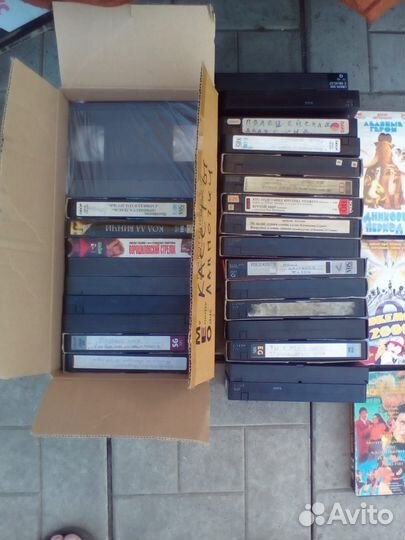 Видеокассеты