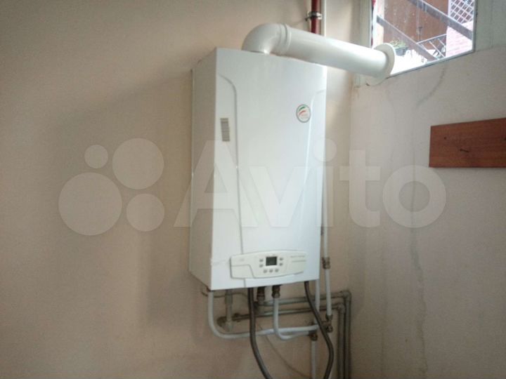 2-к. квартира, 72 м², 2/3 эт.