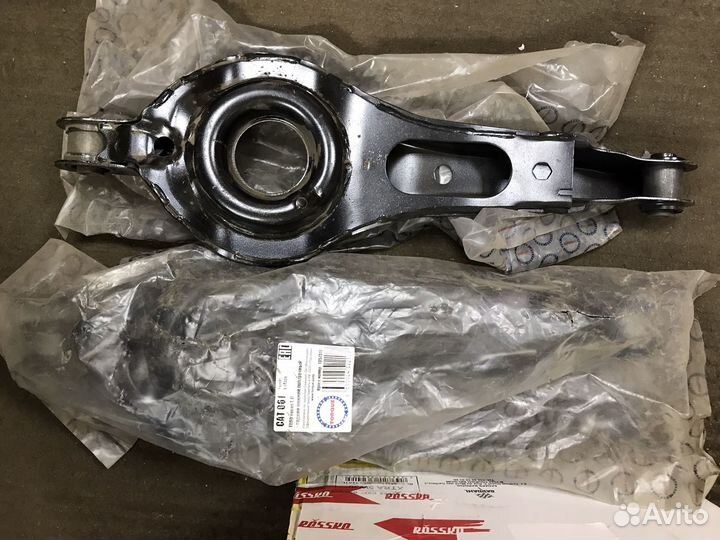 Рычаг задн подв нижн лев прав Ford Focus 2