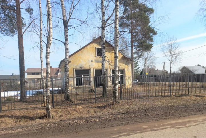 Здание, 105 м²