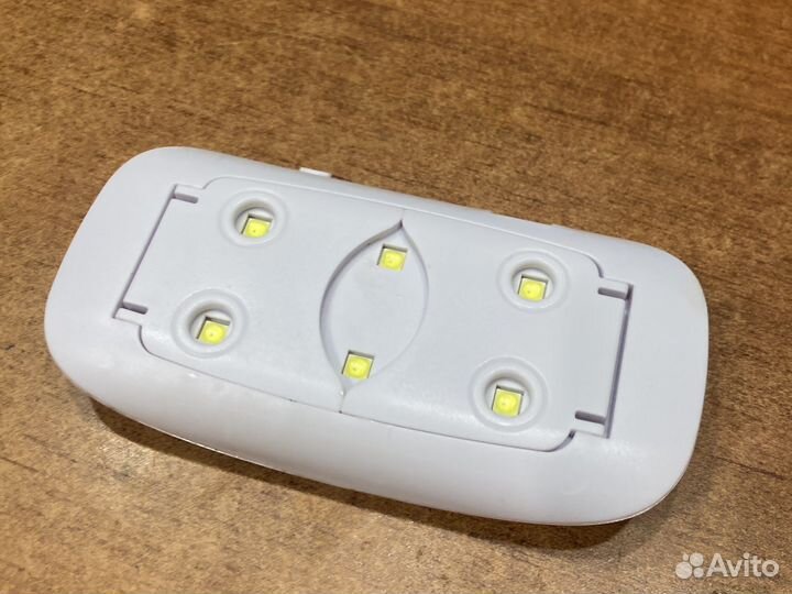 Лампа для маникюра