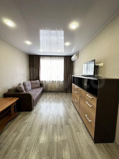 2-к. квартира, 50 м², 5/5 эт.