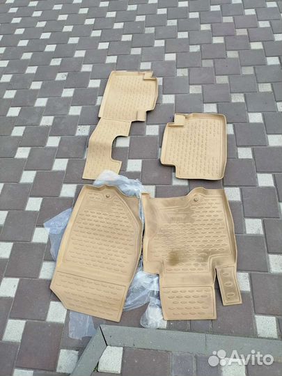 Автомобильные коврики резиновые Infiniti fx 37