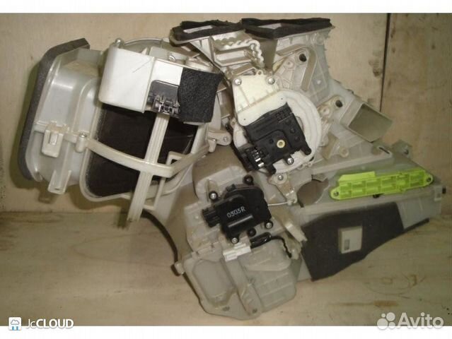 Корпус печки на mazda axela blefw LF-VDS