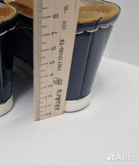 Сабо женские. Новые. 38 размер. Фирма Wilmar