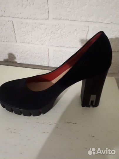 Туфли женские 35 размер новые