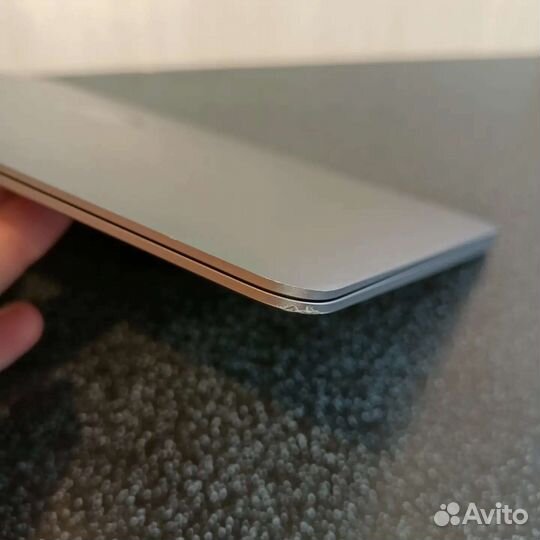 Apple MacBook air 13 2020