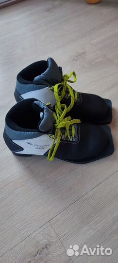 Лыжные ботинки