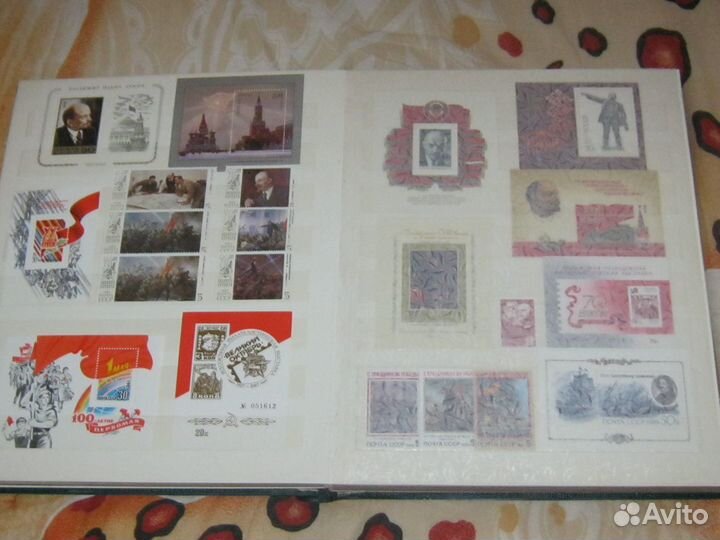 Альбом с марками + альбом с марками в подарок