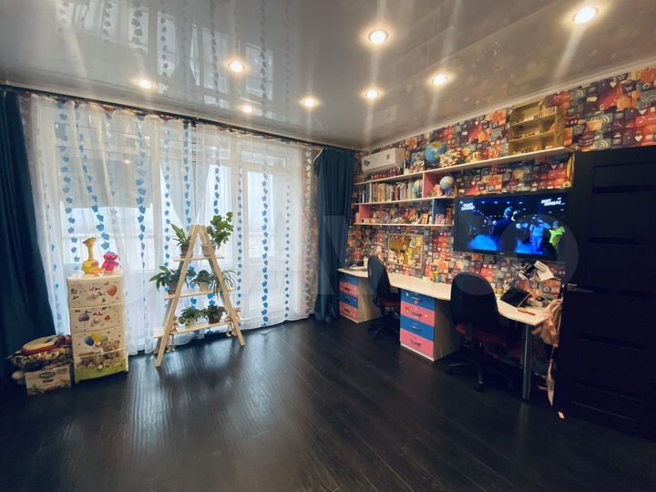 3-к. квартира, 87,5 м², 12/17 эт.