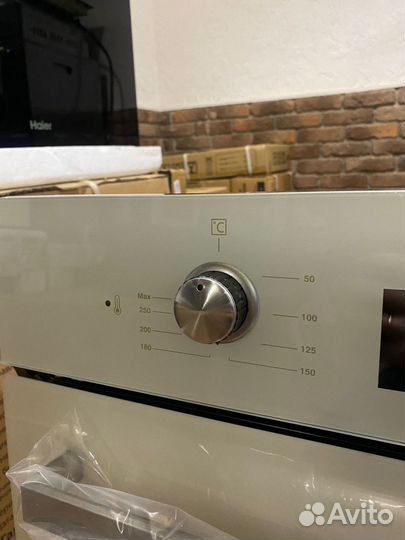 Духовой шкаф электрический il Monte BO-67 ivory