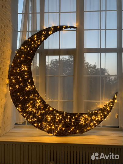 Скульптура для фотосессии Месяц светящийся