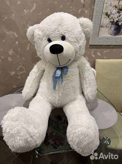Плюшевый медведь большой