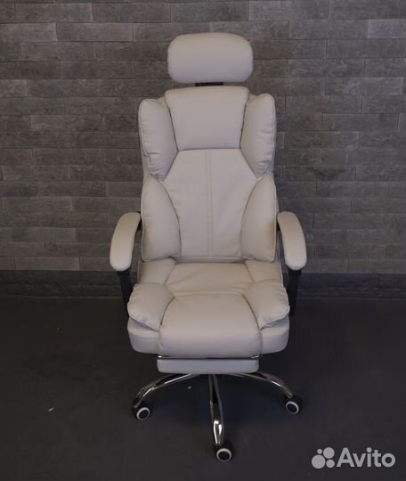 Офисное кресло (геймерское). Кресло для директора
