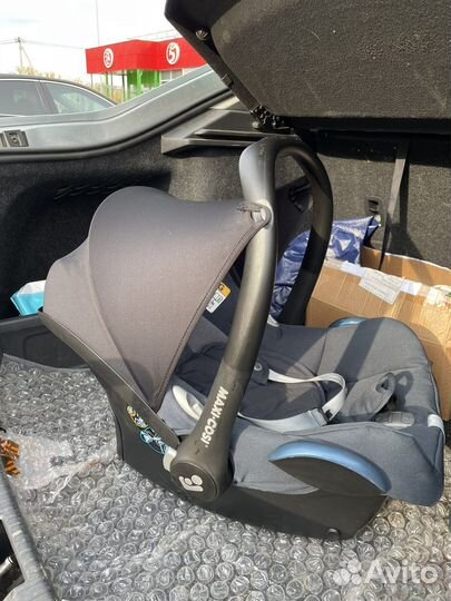 Автолюлька Maxi-Сosi Сabriofix