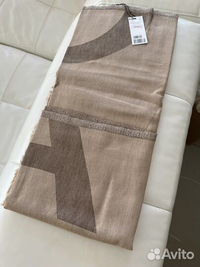 Новая шаль платок Adolfo Dominguez (Испания)