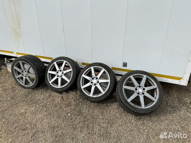 Колеса R18 лето на Мерседес
