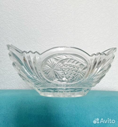 Хрустальная ваза, салатник, ладья