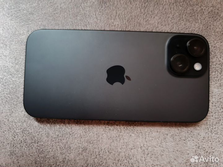 iPhone 15, 128 ГБ