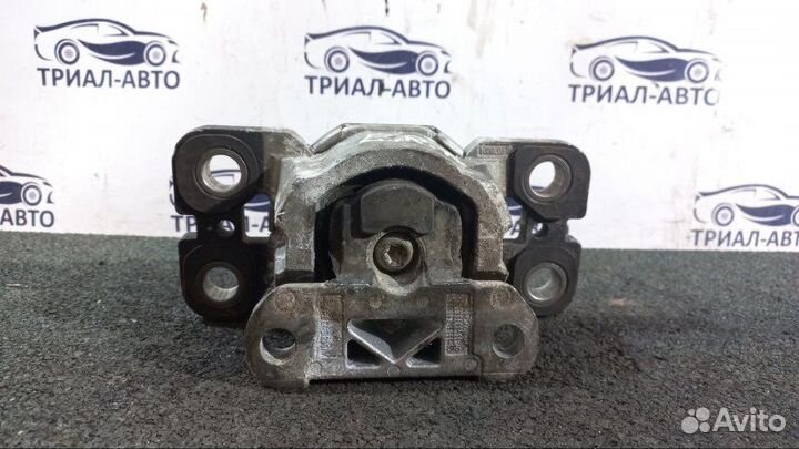 Подушка двигателя Land Rover Freelander 2 2.2L