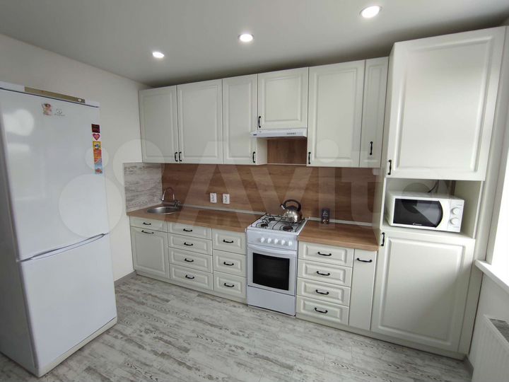 1-к. квартира, 33 м², 10/10 эт.