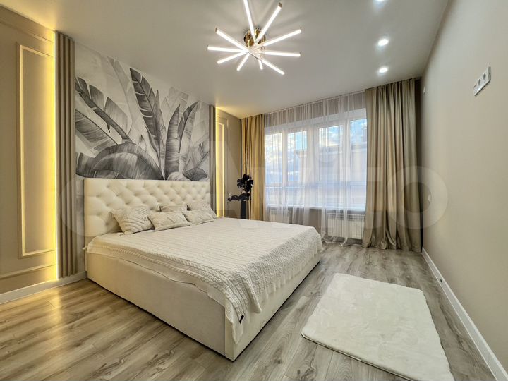 2-к. квартира, 70 м², 10/15 эт.