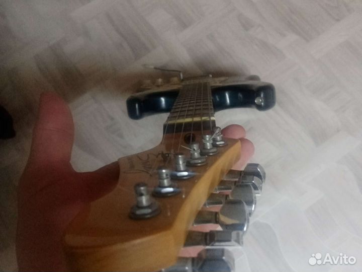 Электро гитара