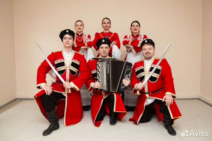 Казачий ансамбль/Народный ансамбль