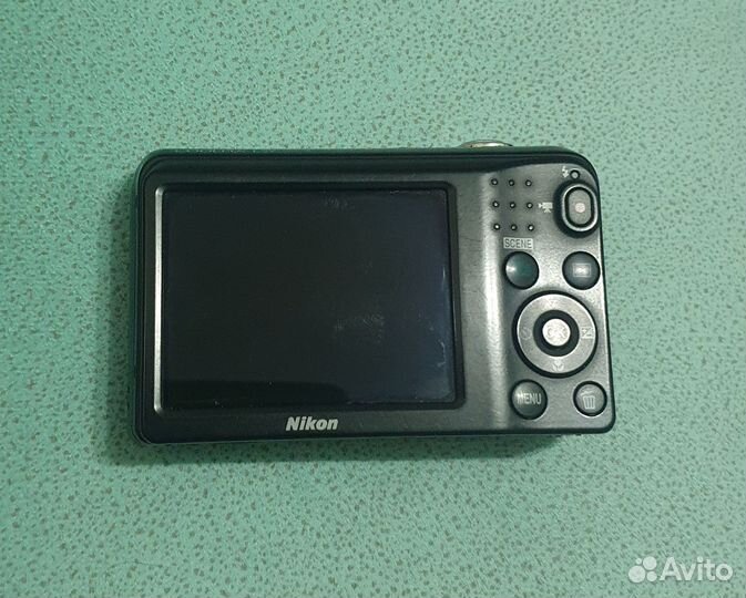 Фотоаппарат Nikon Coolpix L27
