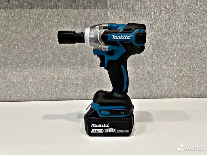 Мощный Гайковерт Makita, 26V, 2 аккумулятора