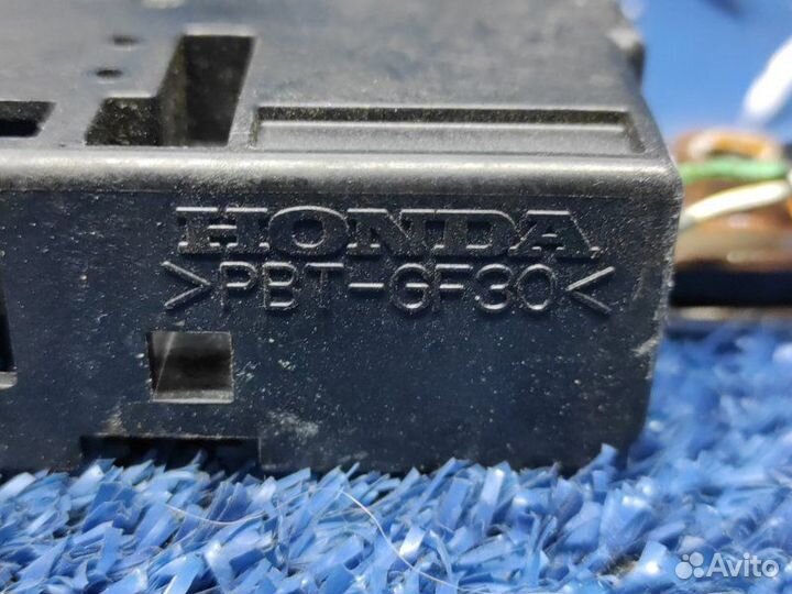 Антенна бесключевого доступа Honda Accord 9