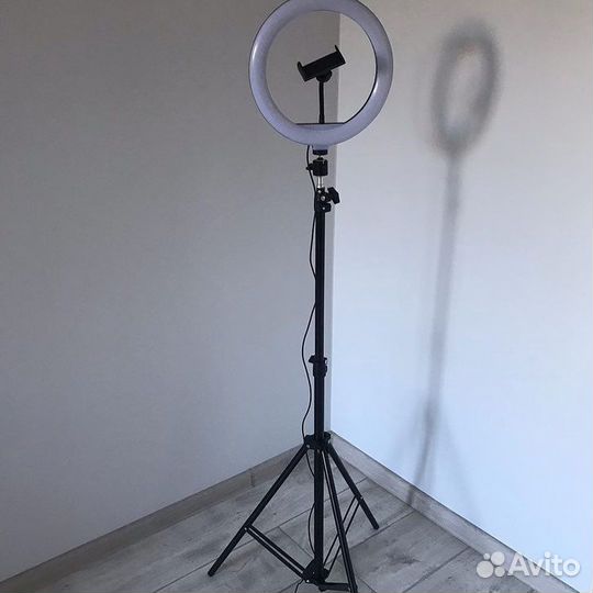 Кольцевая лампа 16-55 см