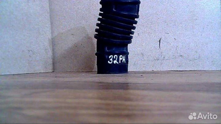 Патрубок воздушного фильтра Kia Sportage - 1 покол