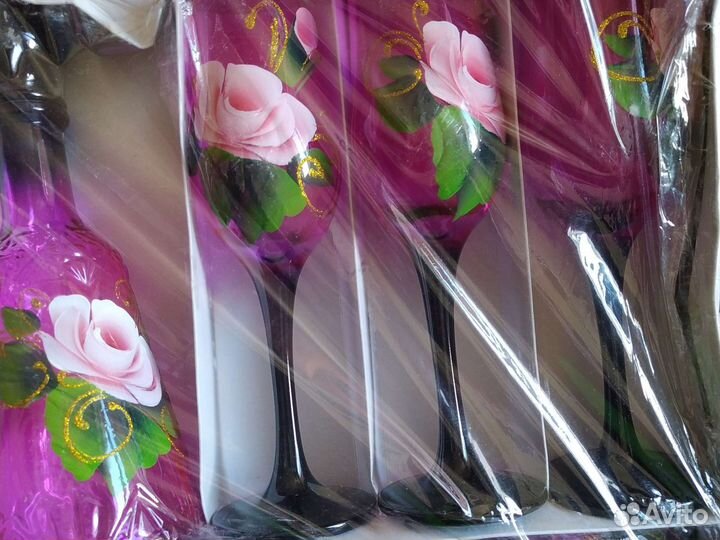 Набор фужеров и рюмок