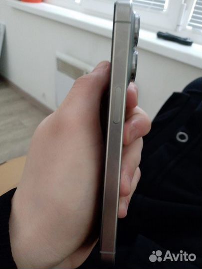 iPhone 15 Pro, 128 ГБ