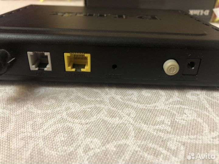 Роутер DSL-2600U
