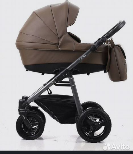 Коляска 2 в 1 Legacy Laura