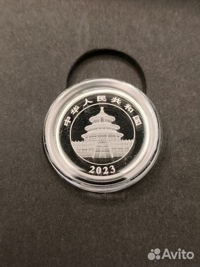 Платиновые монеты Панда 2023г пруф