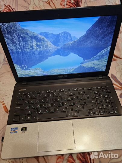 Ноутбук asus K55VD Core i7 с оптическим приводом