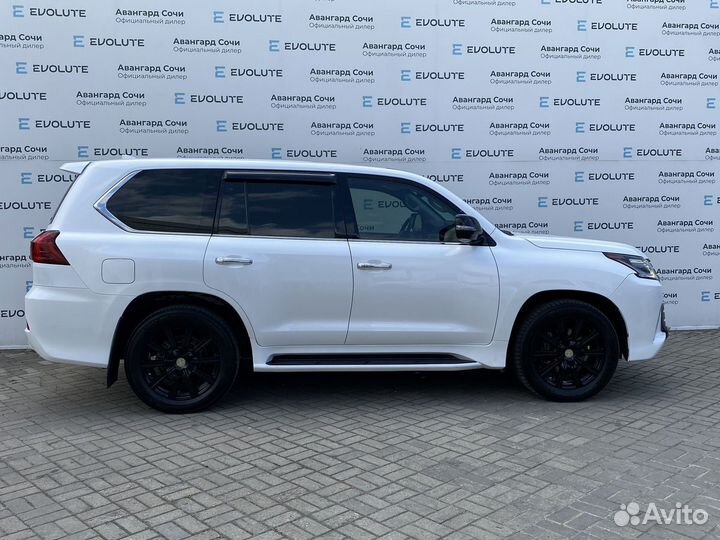 Lexus LX 4.5 AT, 2016, 217 154 км